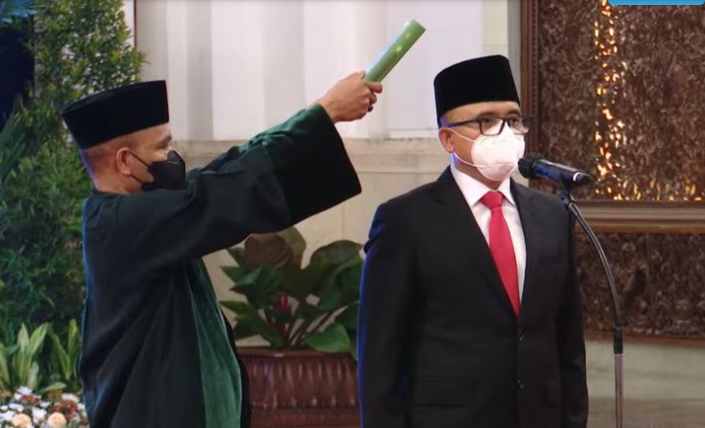 Dilantik Jadi Menpan-RB, Azwar Anas akan Percepat Digitalisasi Birokrasi